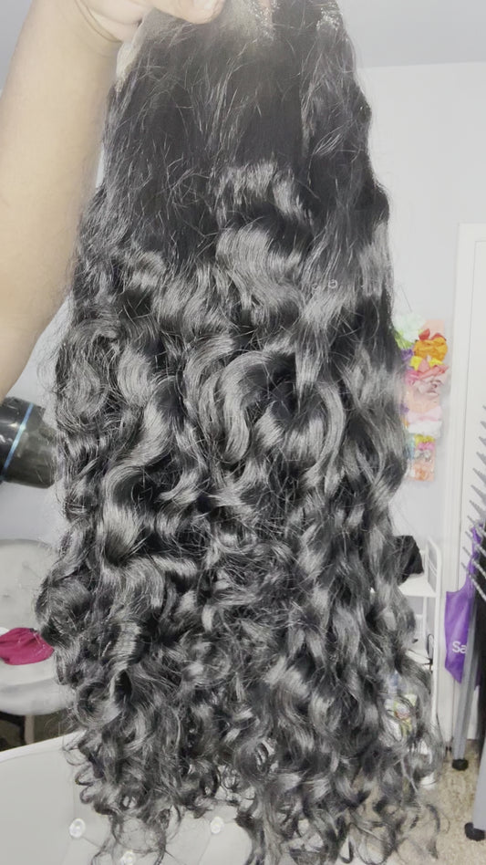 Raw Indian (curly wave) closure